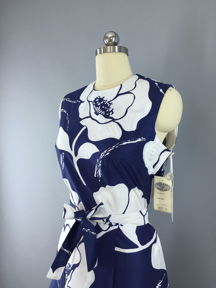 Vintage 1960s Dress / Liberty Circle / Blue Floral Print - ThisBlueBird
