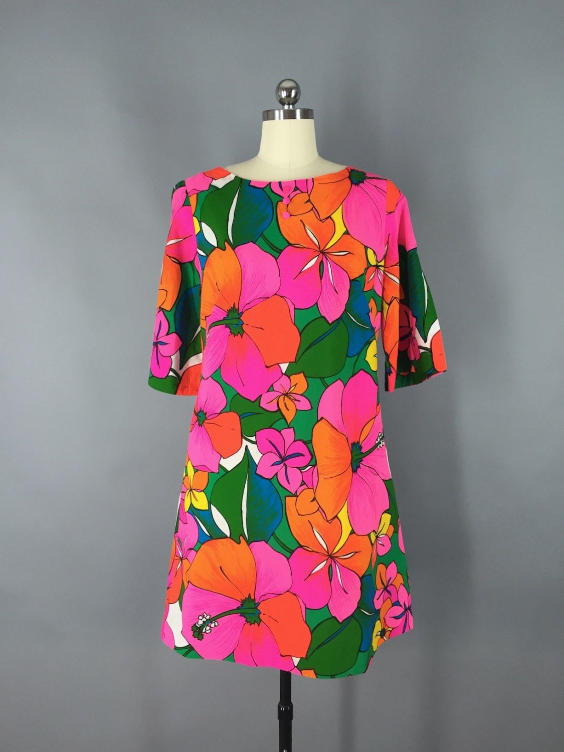 Vintage 1960s Dress / Malihini Hawaiian / Neon Floral Print – ThisBlueBird