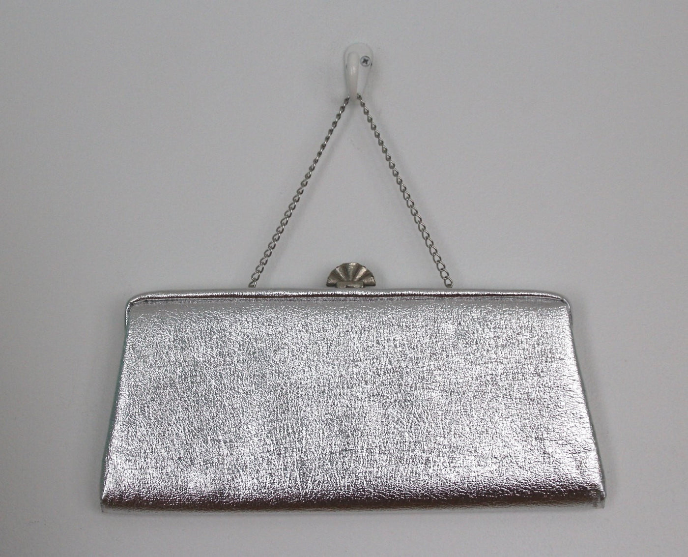 Vintage 1960s Handbag / Silver Formal Clutch Purse – ThisBlueBird