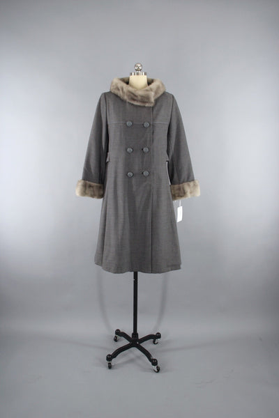 Vintage 1960s Holly Poplin Grey Wool Coat with Fur Trim - ThisBlueBird