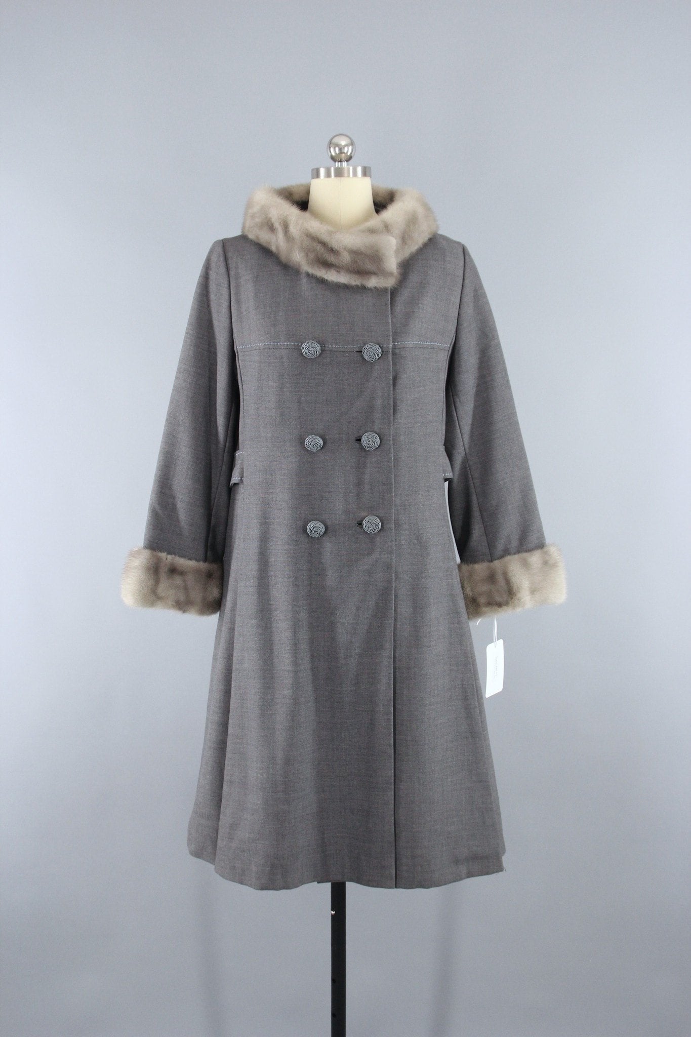 Vintage 1960s Holly Poplin Grey Wool Coat with Fur Trim - ThisBlueBird