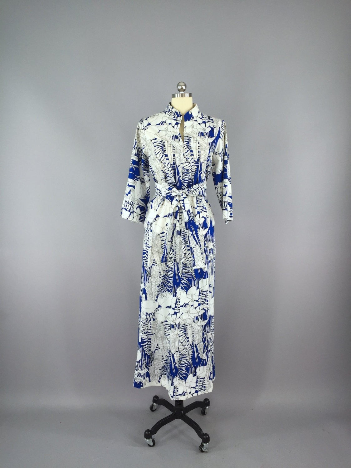 Vintage 1960s Hostess Dress / Blue Orchid Floral Print Caftan Maxi Dress - ThisBlueBird
