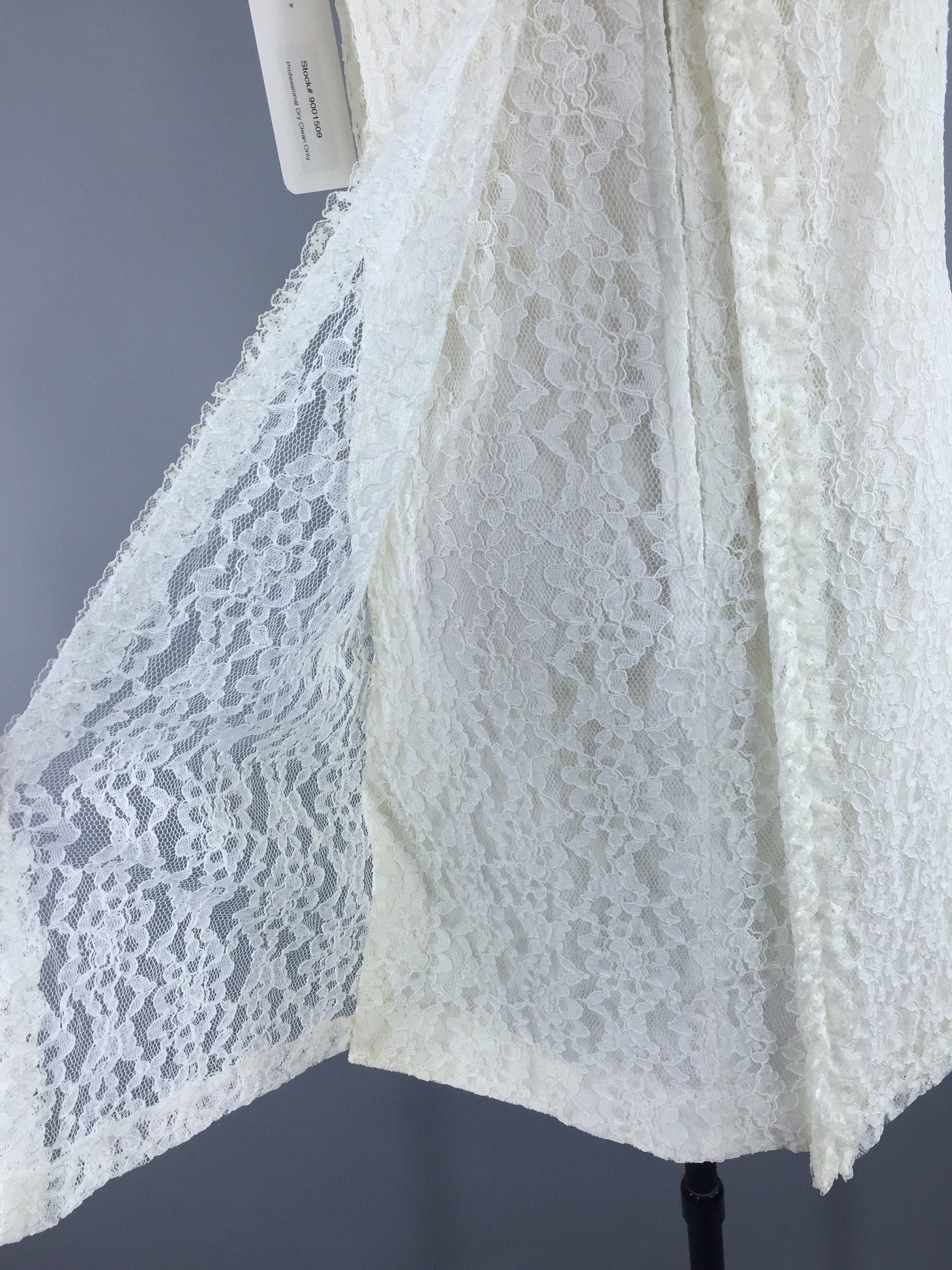 Vintage 1960s Ivory Lace Shift Dress – ThisBlueBird