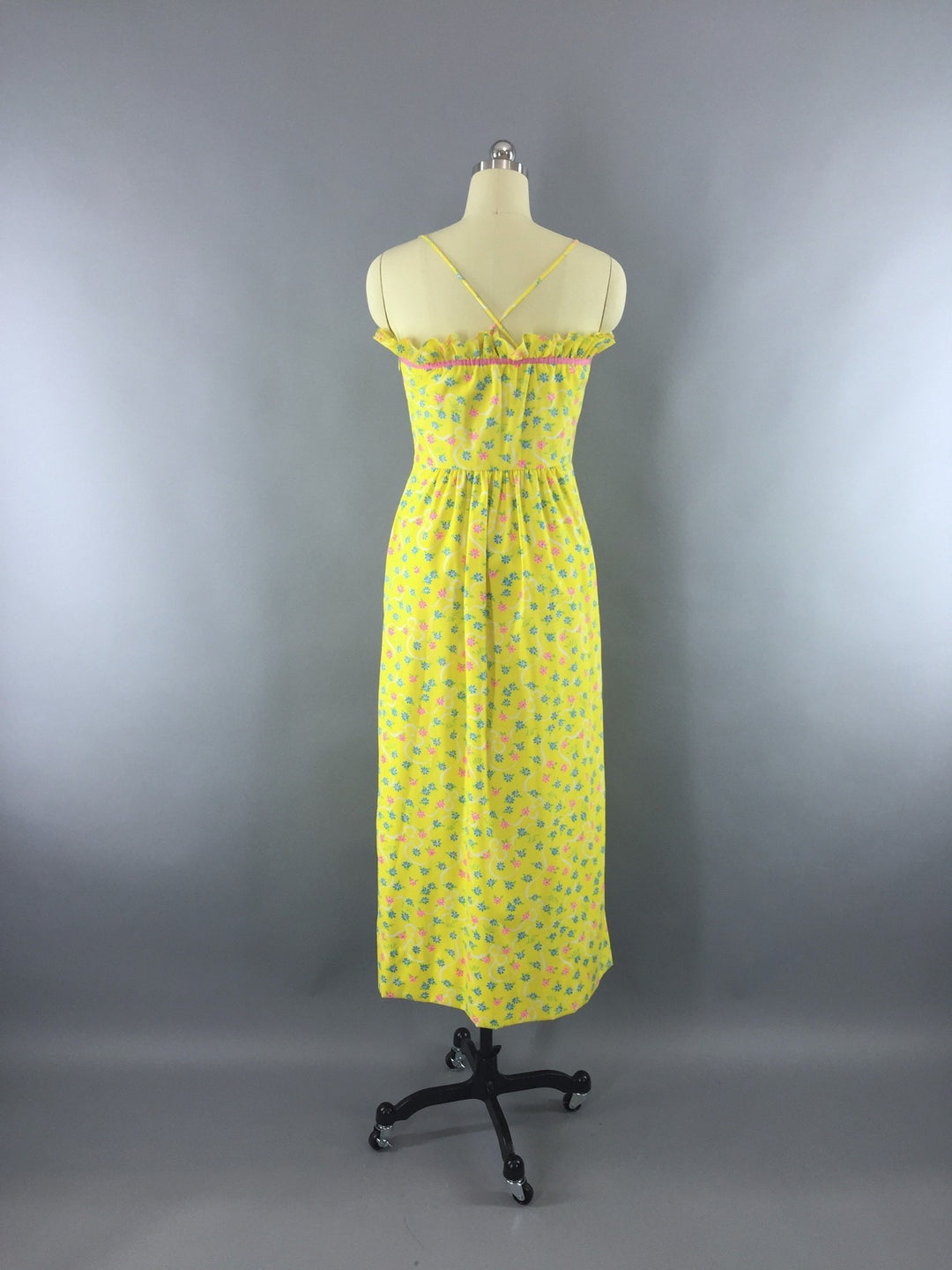 Vintage 1960s Lilly Pulitzer Dress / The Lilly Yellow Floral Print Maxi Dress - ThisBlueBird