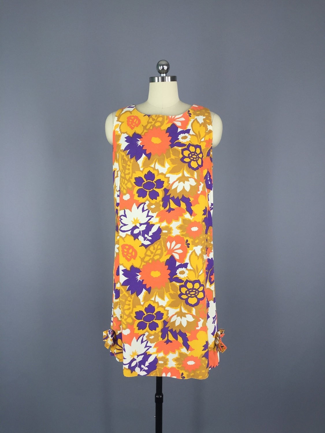 Vintage 1960s Mod Floral Print Dress - ThisBlueBird