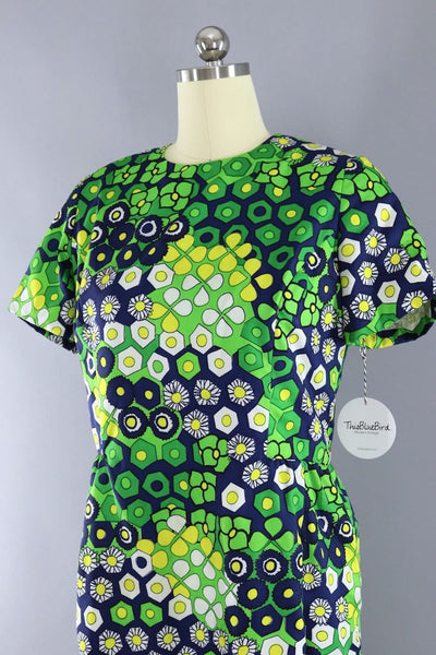 Vintage 1960s Mod Green Floral Print Dress - ThisBlueBird