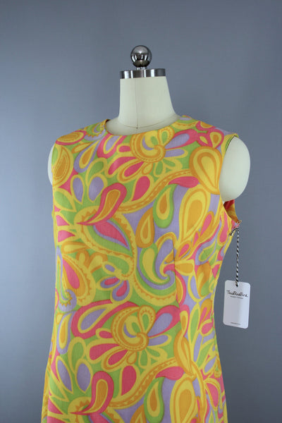 Vintage 1960s  Mod Yellow Paisley Print Shift Dress - ThisBlueBird