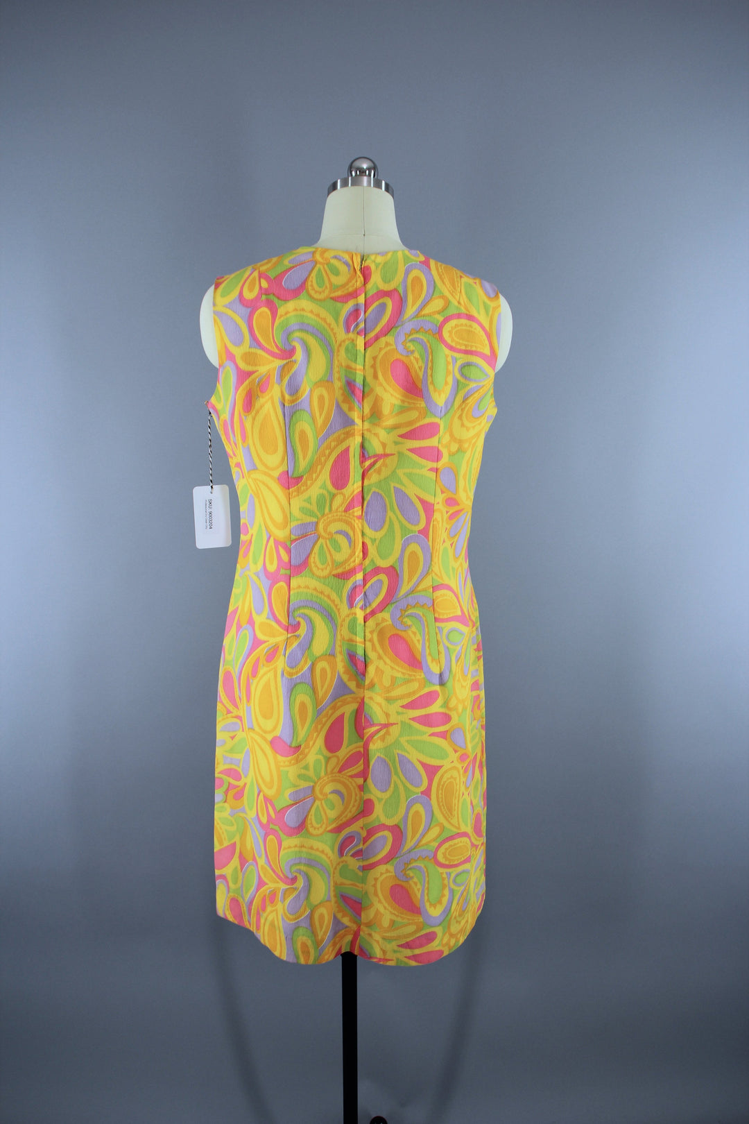 Vintage 1960s  Mod Yellow Paisley Print Shift Dress - ThisBlueBird