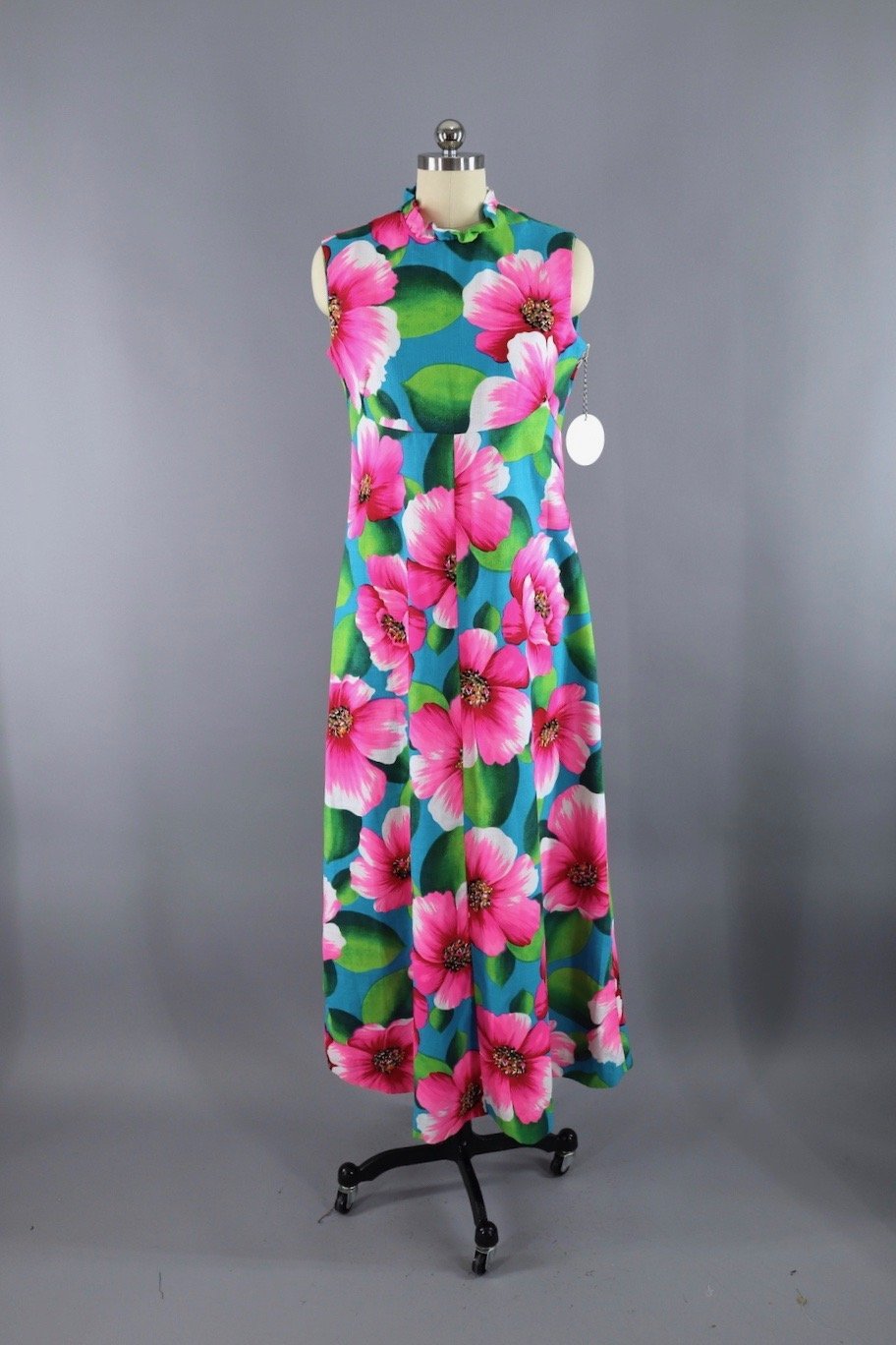 Vintage 1960s Pink Floral Print Hawaiian Maxi Dress - ThisBlueBird