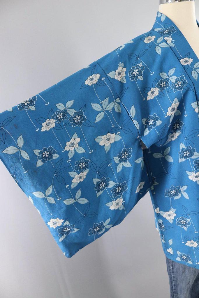 Vintage 1960s Silk Kimono Cardigan Haori / Blue Floral Print - ThisBlueBird