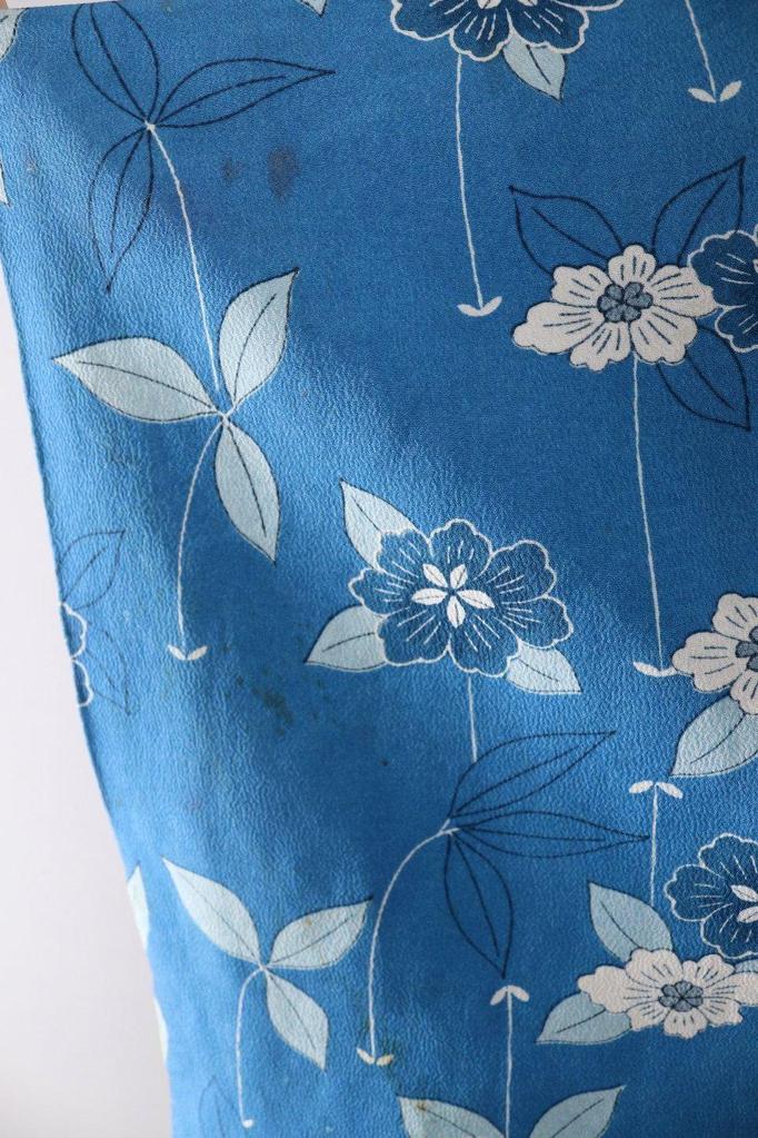 Vintage 1960s Silk Kimono Cardigan Haori / Blue Floral Print - ThisBlueBird