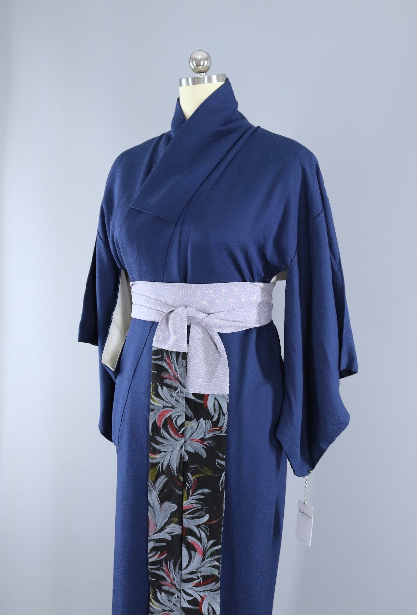 Vintage 1960s Silk Kimono Robe / Dark Blue - ThisBlueBird