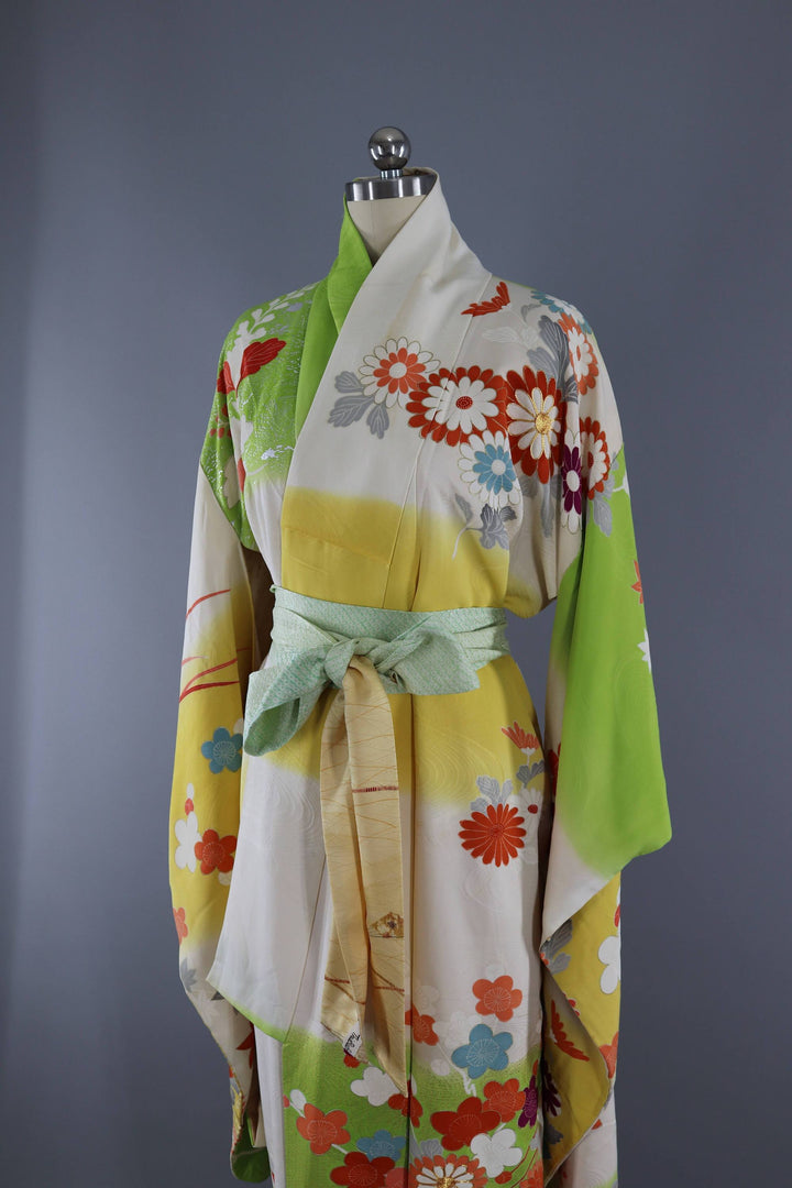 Vintage 1960s Silk Kimono Robe Furisode / Green &amp; Yellow Mod Floral - ThisBlueBird