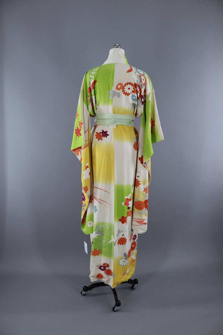 Vintage 1960s Silk Kimono Robe Furisode / Green &amp; Yellow Mod Floral - ThisBlueBird