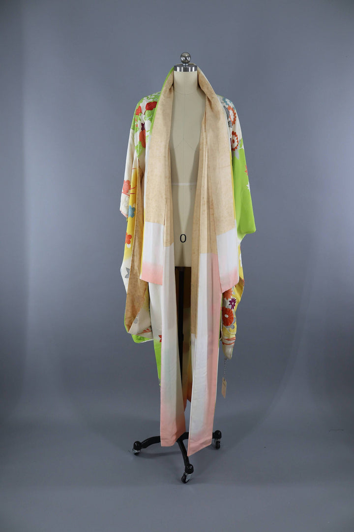 Vintage 1960s Silk Kimono Robe Furisode / Green &amp; Yellow Mod Floral - ThisBlueBird