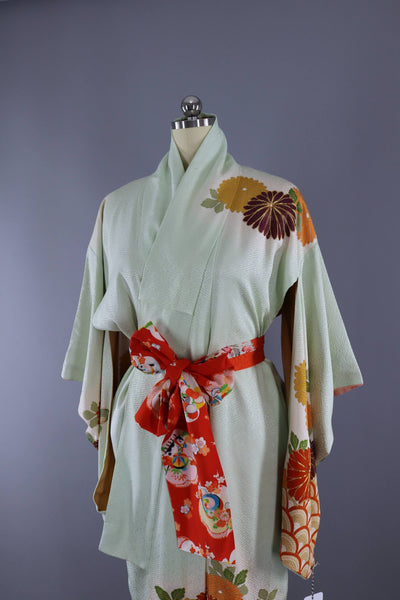 Vintage 1960s Silk Kimono Robe / Green & Orge Floral Seigaiha - ThisBlueBird