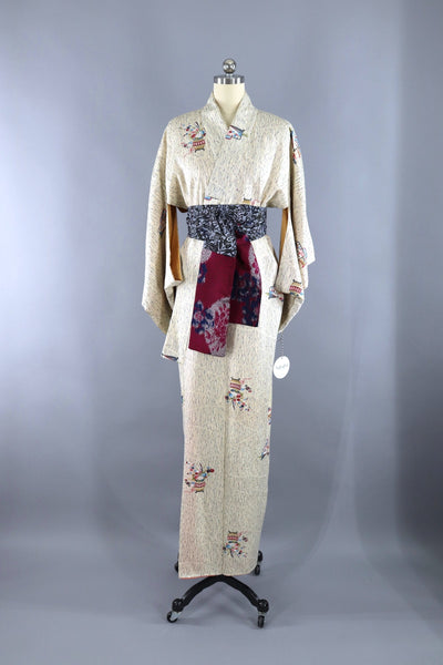 Vintage 1960s Silk Kimono Robe / Ivory Floral Flower Pots - ThisBlueBird
