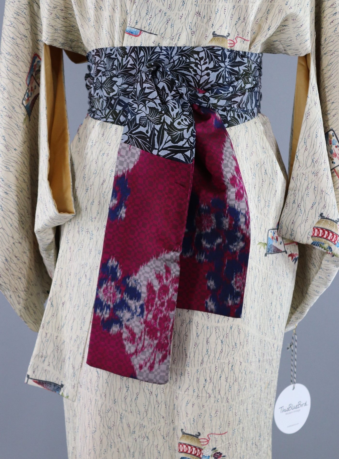 Vintage 1960s Silk Kimono Robe / Ivory Floral Flower Pots - ThisBlueBird