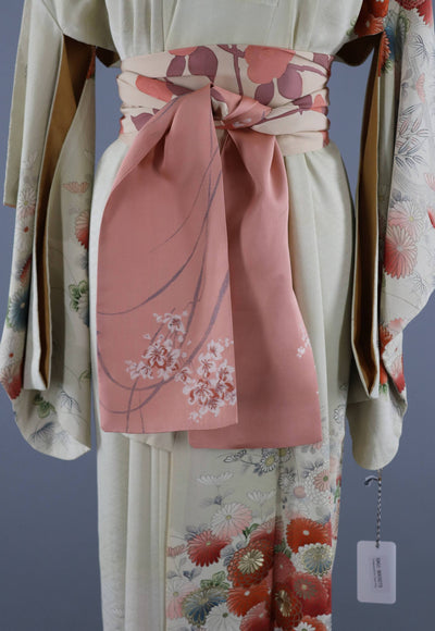 Vintage 1960s Silk Kimono Robe / Ivory Salmon Pink Floral - ThisBlueBird