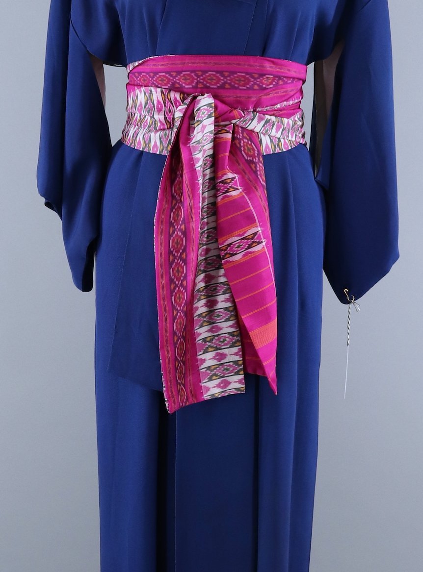 Vintage 1960s Silk Kimono Robe / Navy Blue - ThisBlueBird