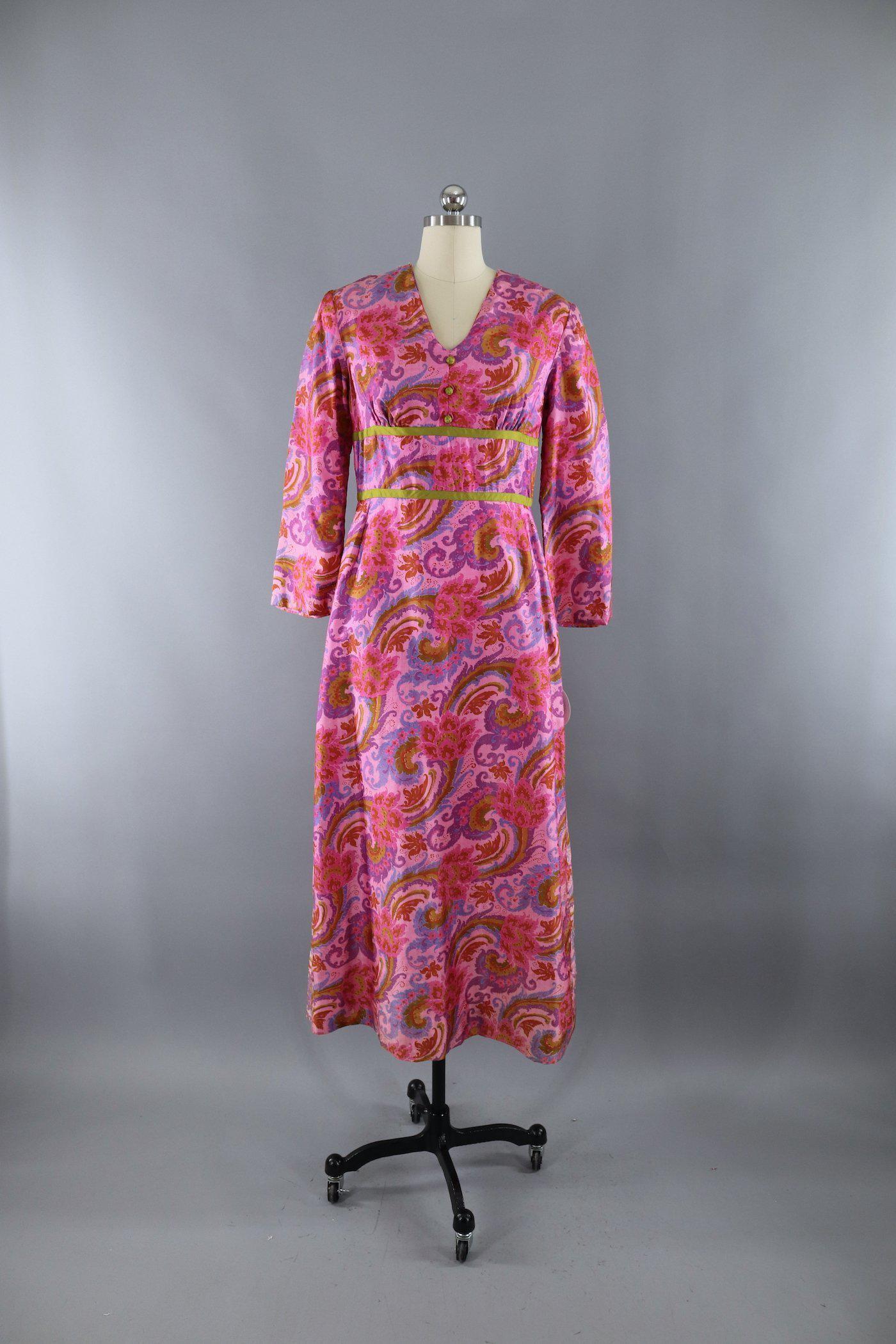 Vintage 1960s Silk Dress / Pink Paisley Print - ThisBlueBird