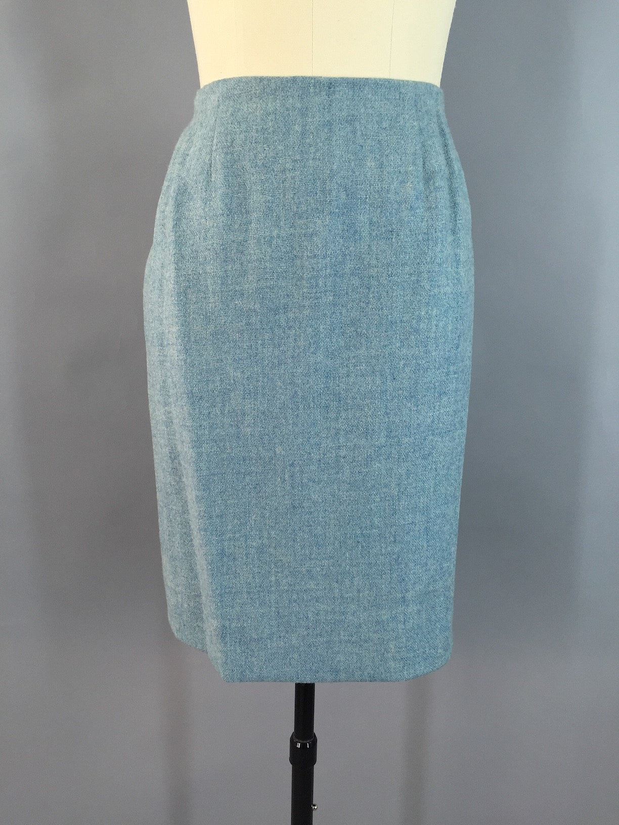 Vintage 1960s Wool Pencil Skirt / Aqua Blue - ThisBlueBird
