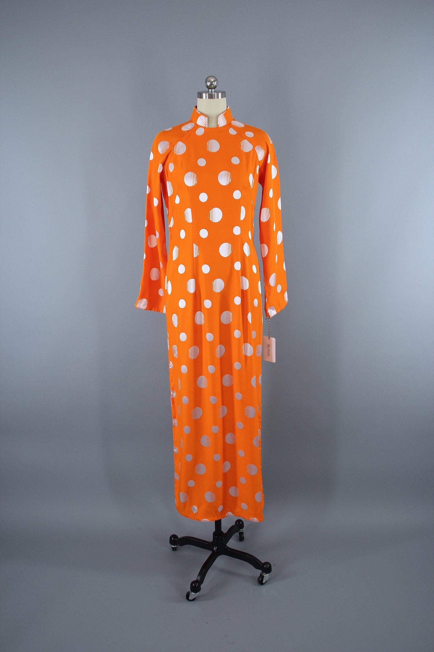 Vintage 1970s Ao Dai Vietnamese Dress / Orange - ThisBlueBird