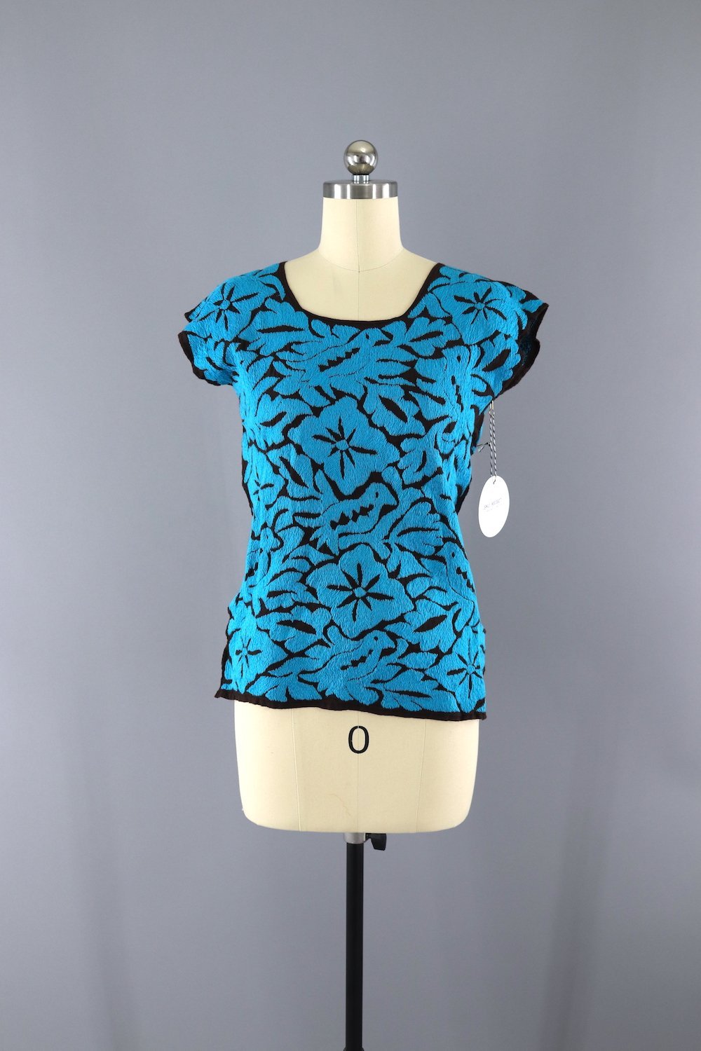Vintage 1970s Embroidered Tunic Top / Blue &amp; Black Cotton - ThisBlueBird