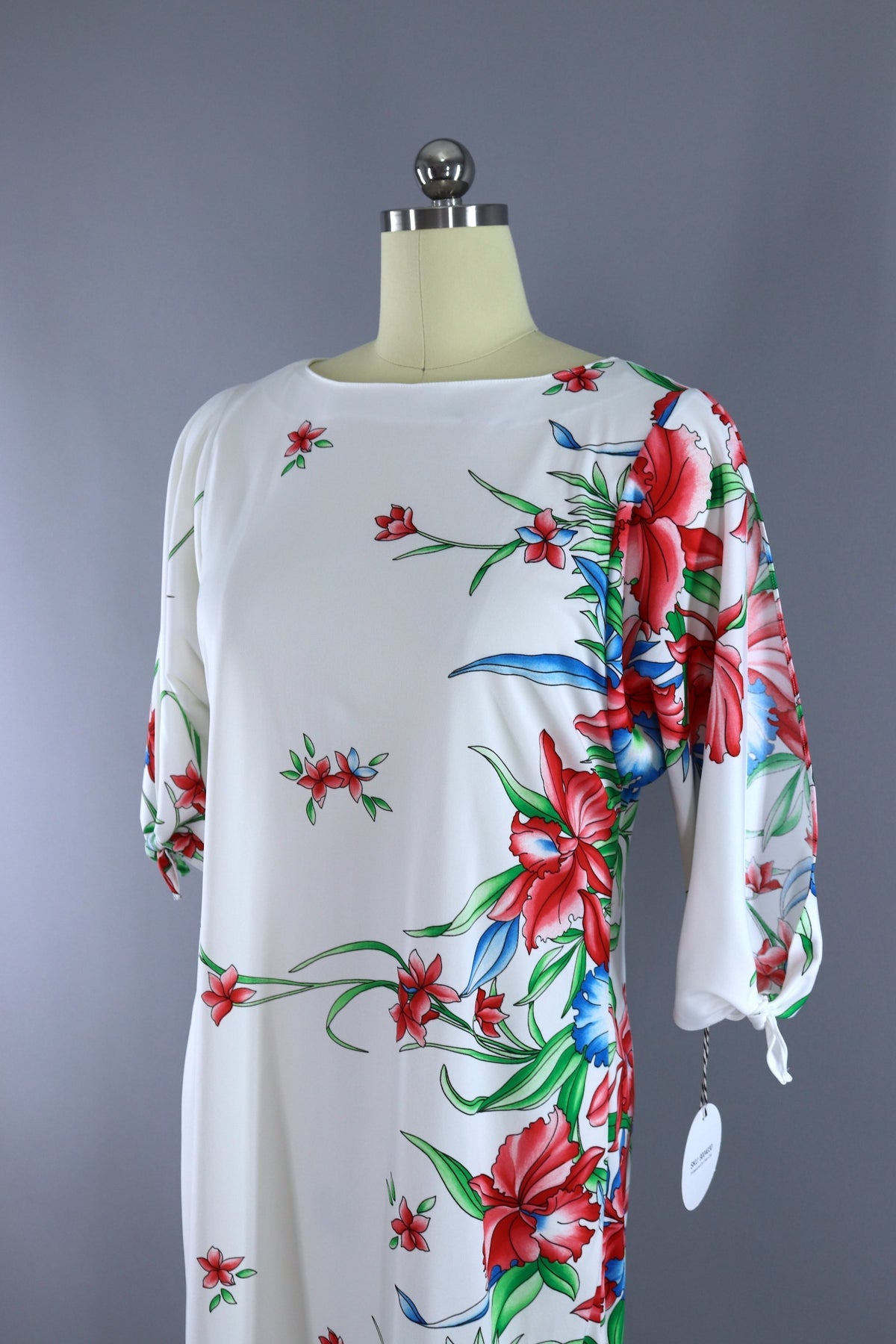 Vintage 1970s Hilo Hattie White Floral Hawaiian Print Dress – ThisBlueBird