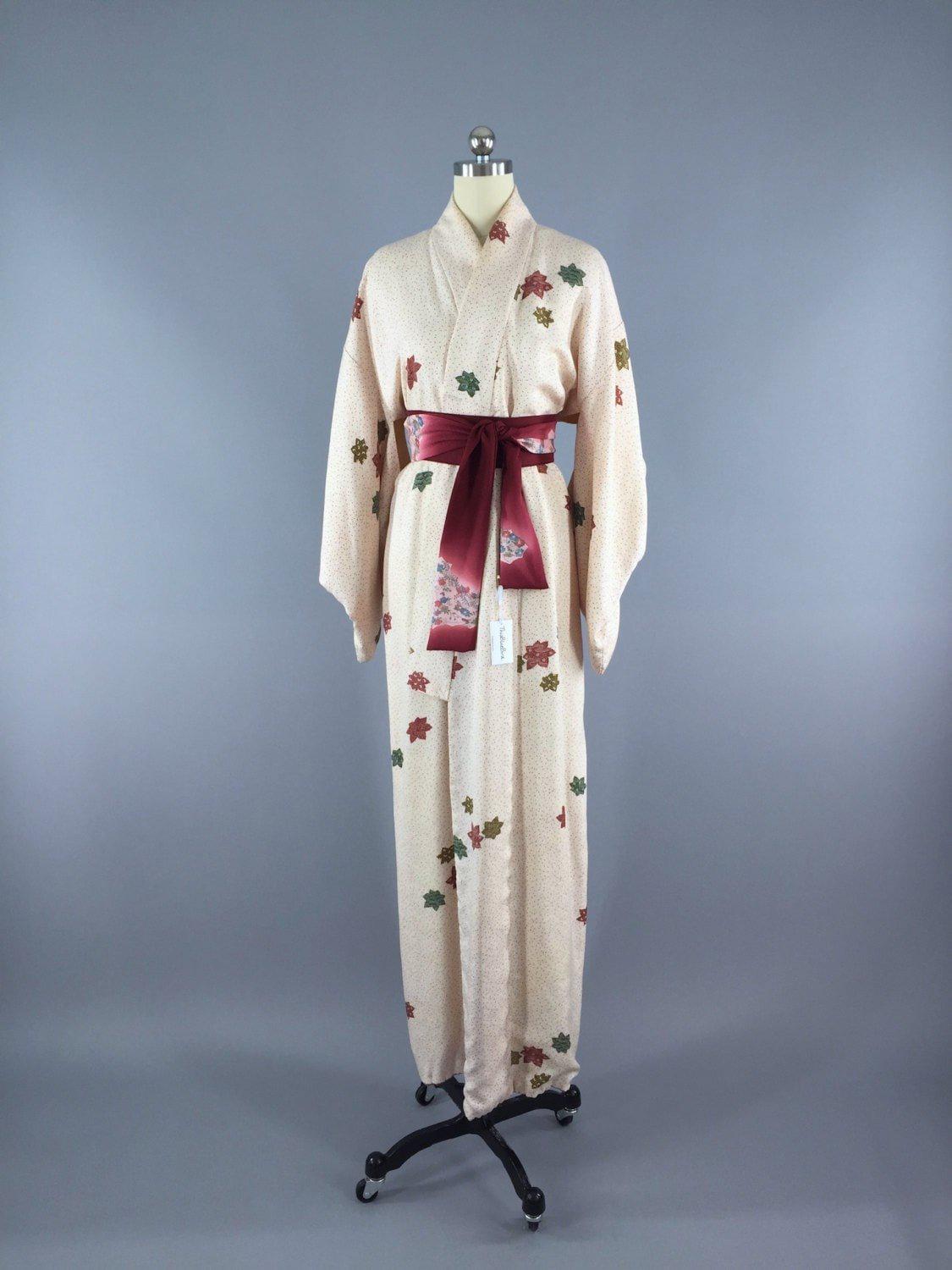 Vintage 1970s Kimono Robe / Ivory Leaves - ThisBlueBird