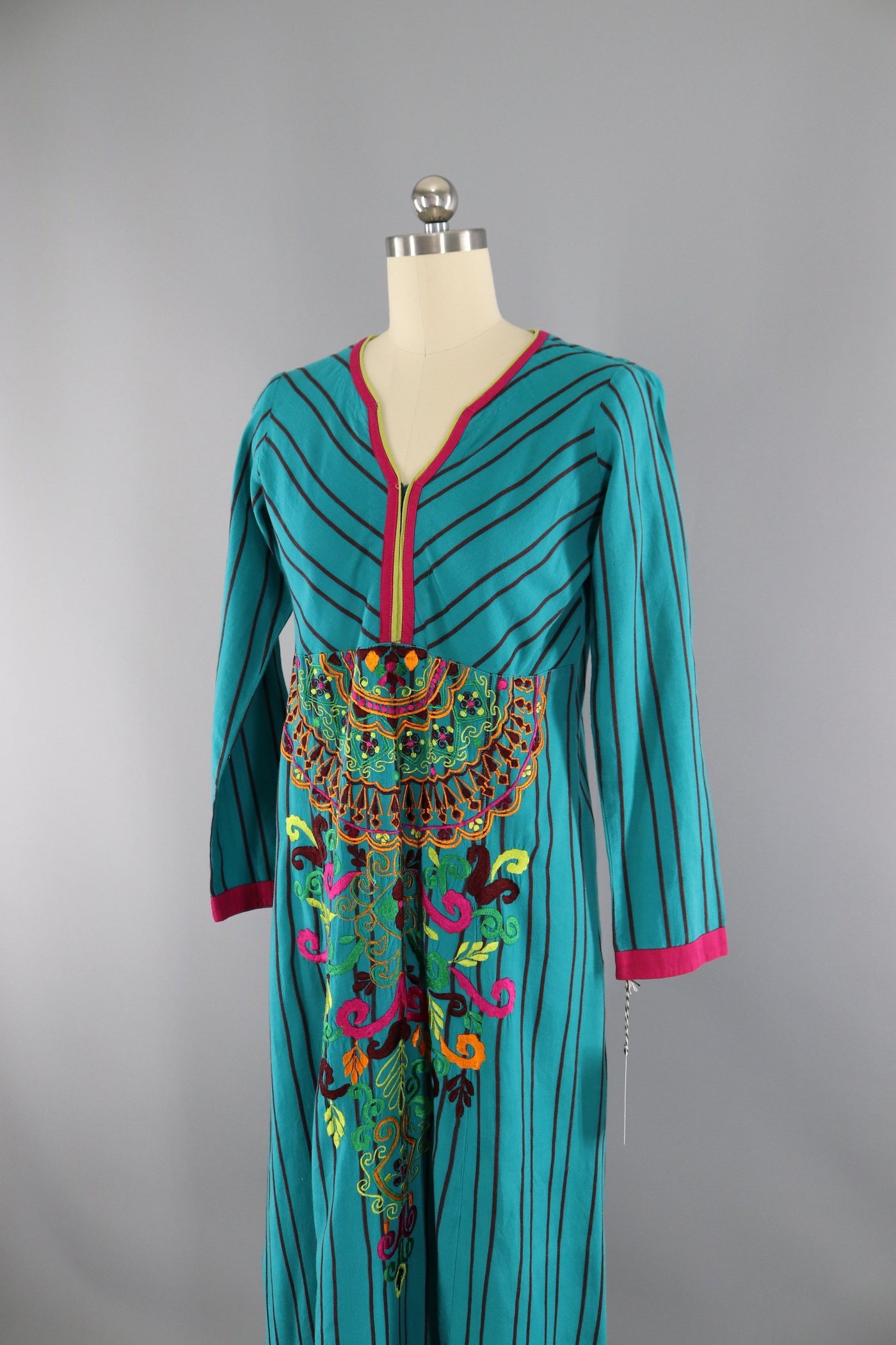 Vintage 1970s Mexican Embroidered Dress / Turquoise Blue - ThisBlueBird