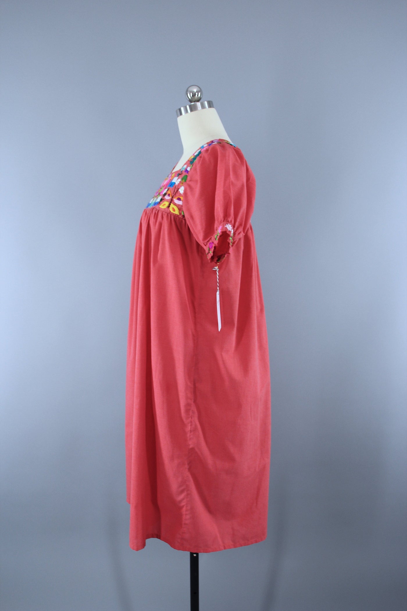 Vintage 1970s Mexican Oaxacan Embroidered Caftan Dress - ThisBlueBird