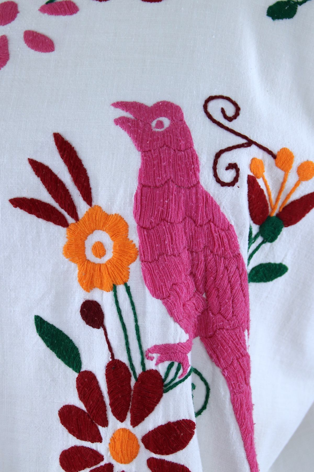 Vintage 1970s Oaxacan Mexican Embroidered Cotton Gauze Caftan Dress / White & Pink Parrots - ThisBlueBird