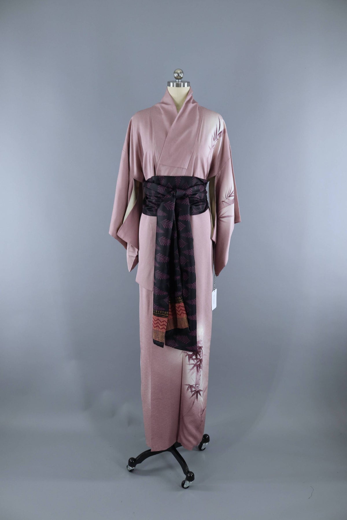 Vintage 1970s Silk Kimono Robe / Lavender Purple Bamboo – ThisBlueBird