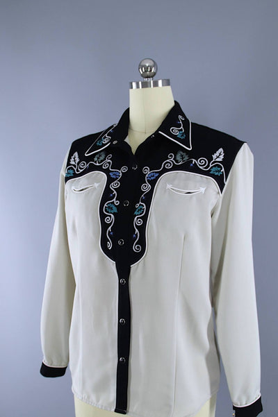 Vintage 1970s Wrangler Embroidered Western Shirt - ThisBlueBird