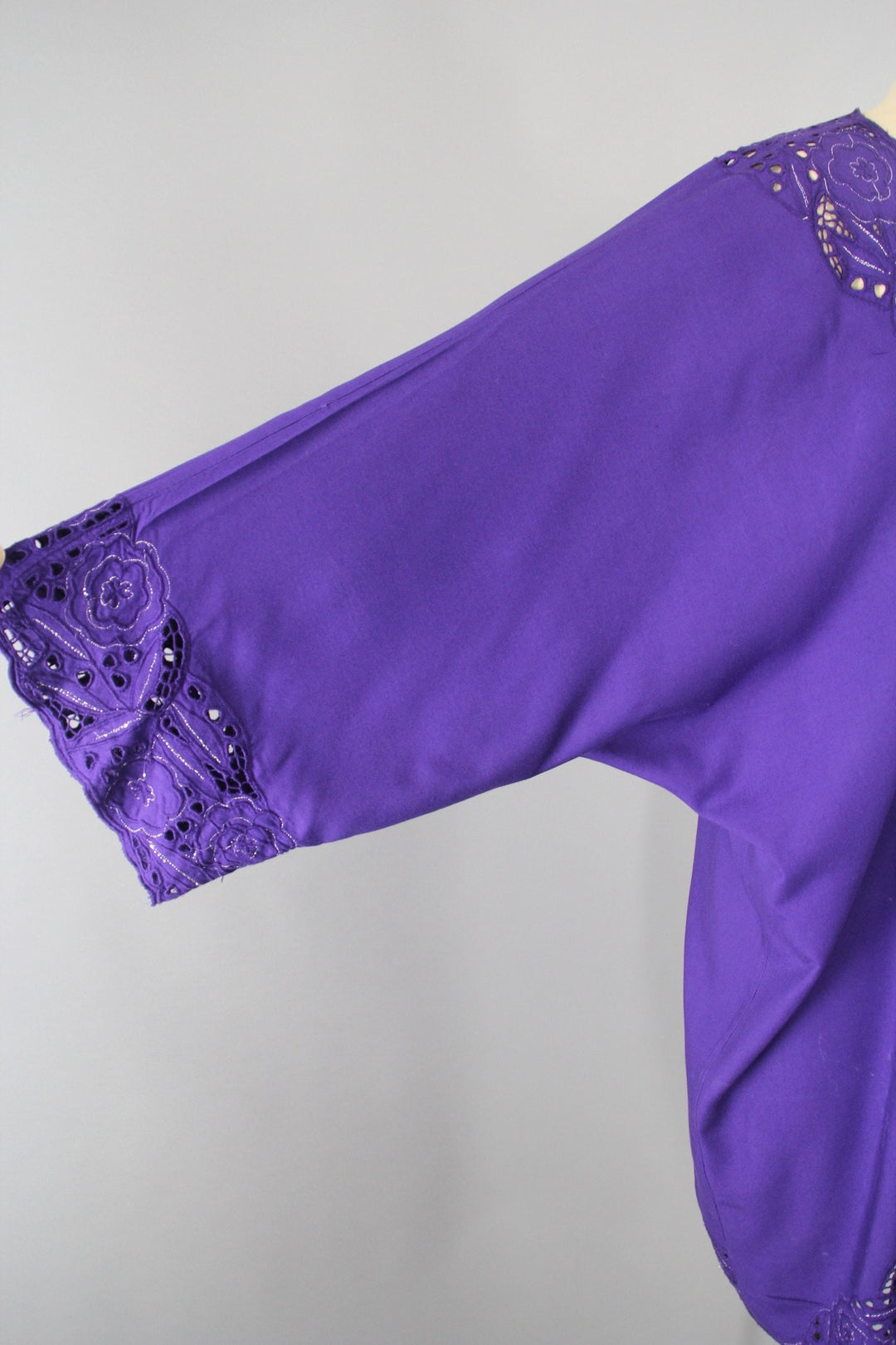 Vintage 1980s Bali Cutwork Kimono Robe - ThisBlueBird