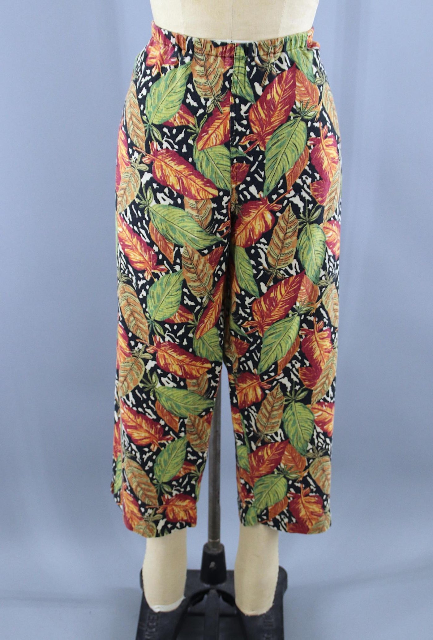 Vintage 1980s Cotton Linen Capri Pants / Tropical Leaf Print - ThisBlueBird