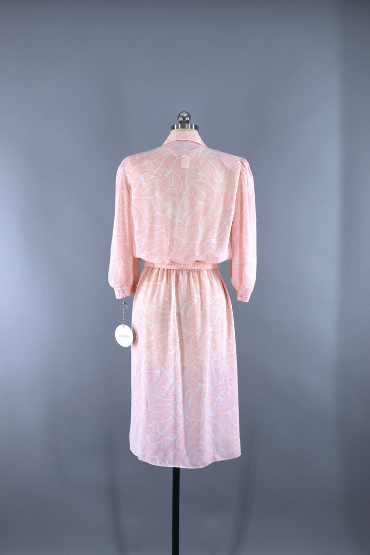 Vintage 1980s Day Dress / Peach Pink Palm Leaves Print - ThisBlueBird