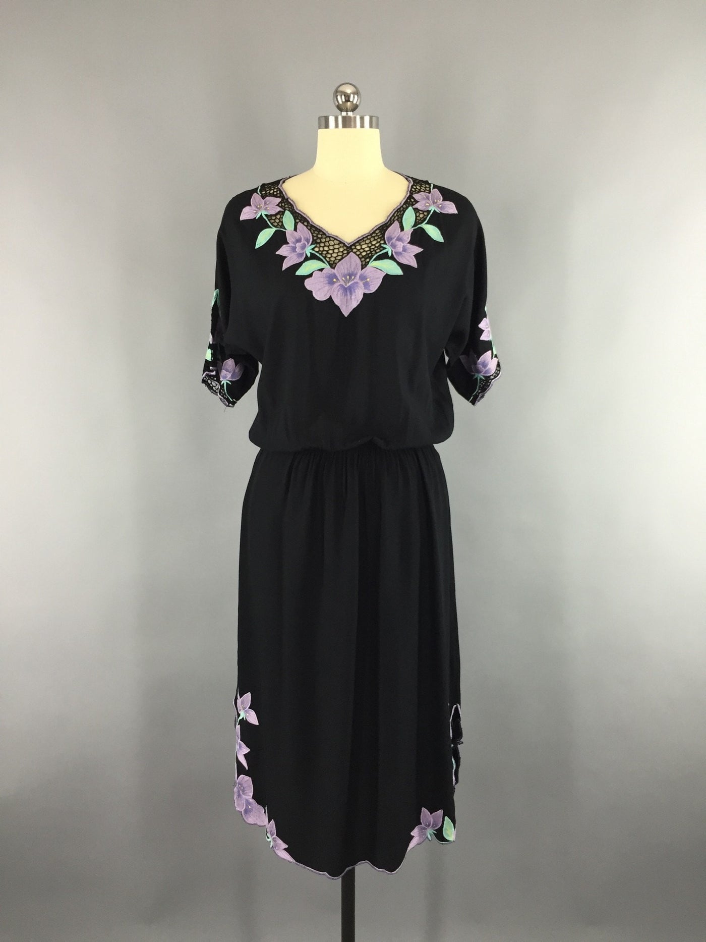 Vintage 1980s Dress / Bali Cutwork Embroidery - ThisBlueBird