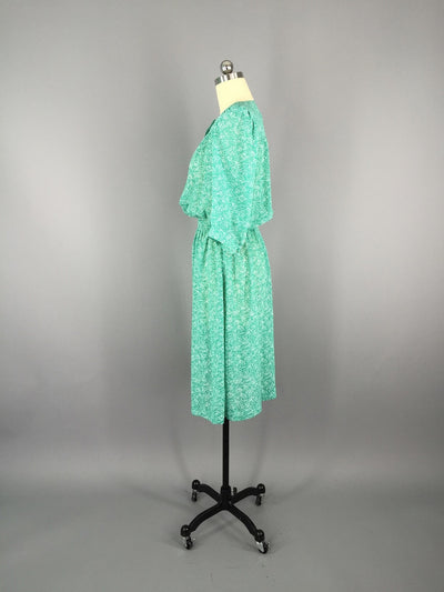 Vintage 1980s Dress / Mint Green Chiffon / Lady Carol - ThisBlueBird
