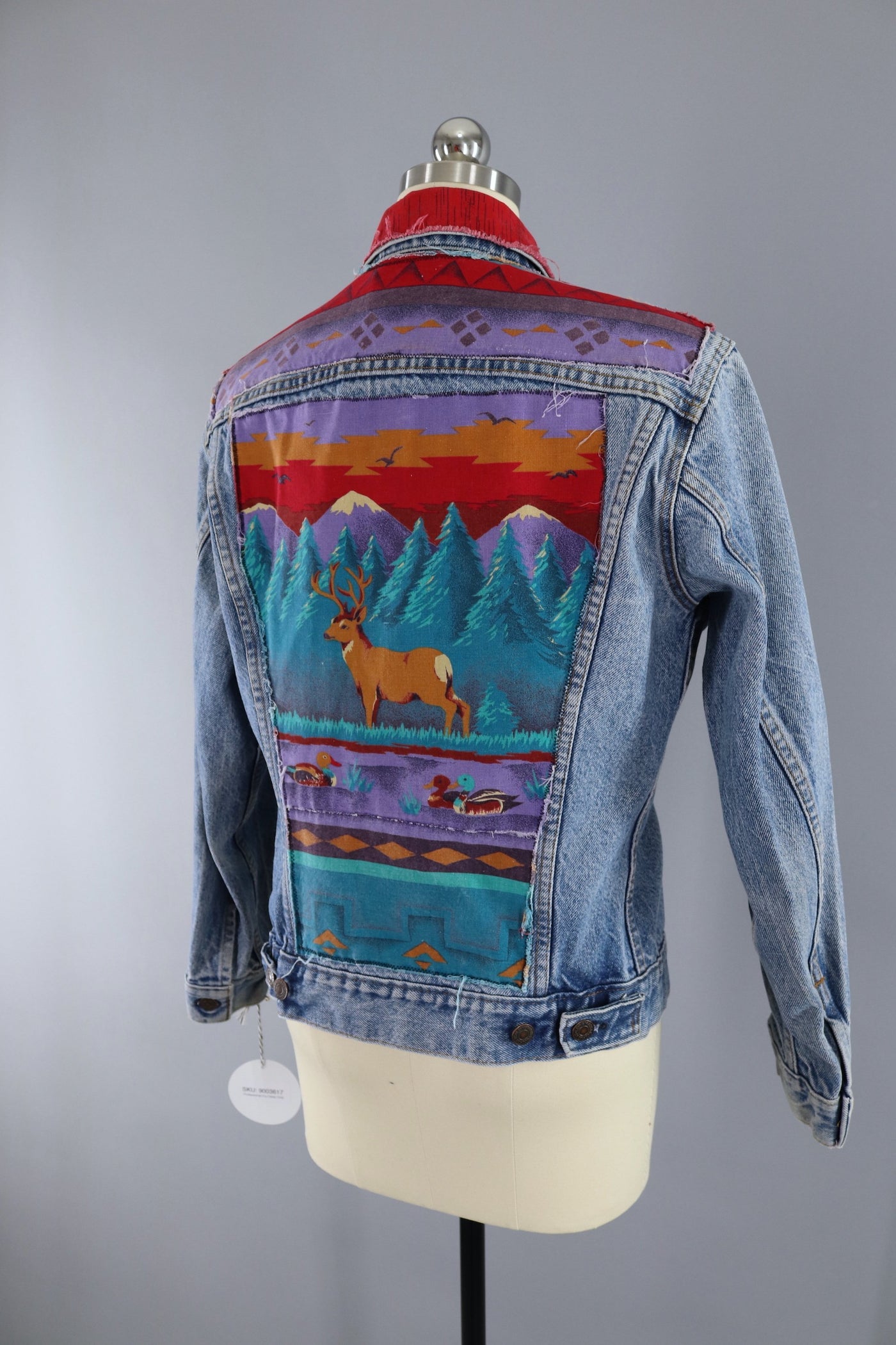 Vintage 1980s Embellished Levi's Denim Jean Jacket / Deer Stag Southwestern Novelty Print - ThisBlueBird
