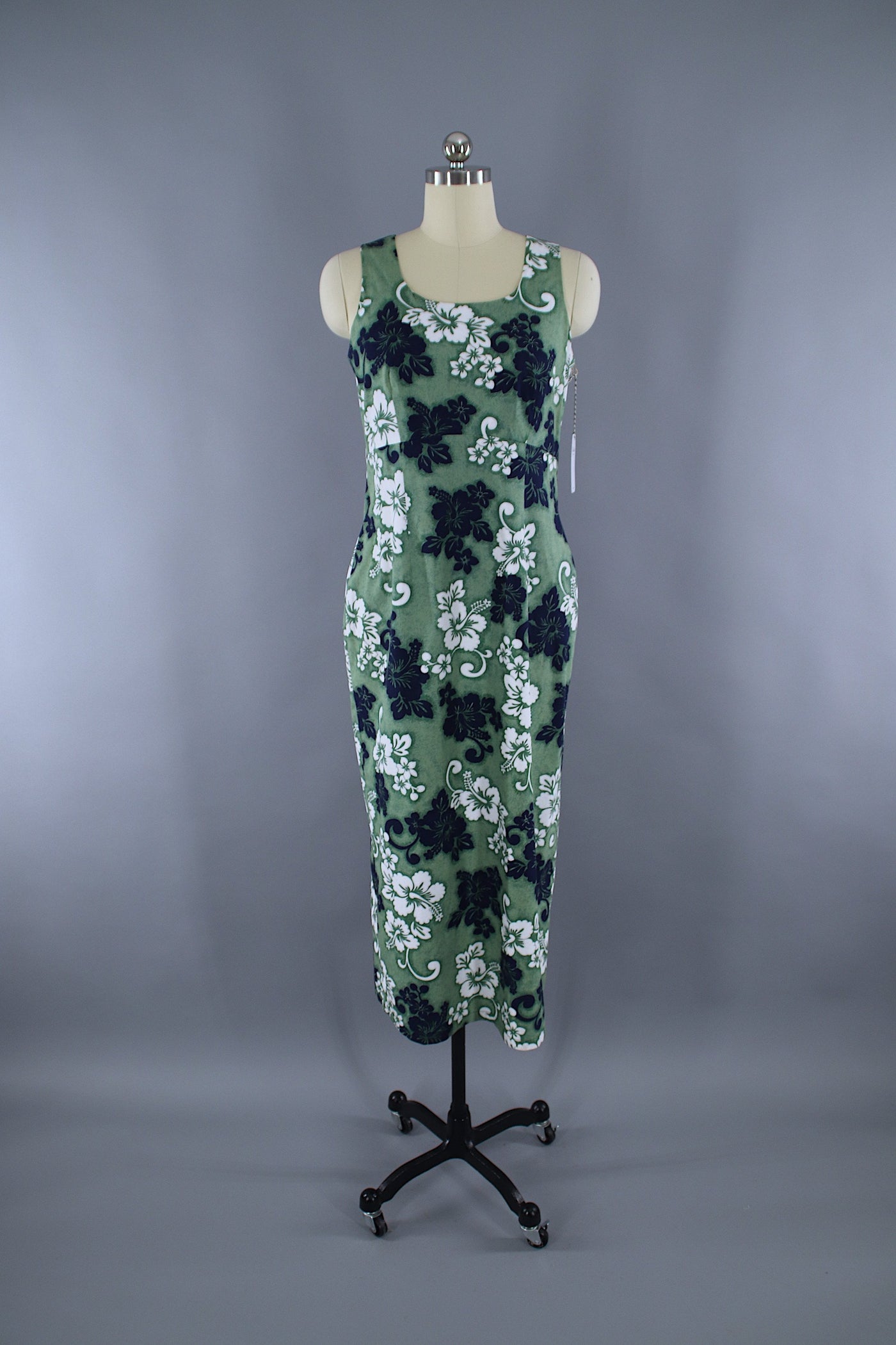 Vintage 1980s Hilo Hattie Hawaiian Maxi Dress / Green Floral Print - ThisBlueBird