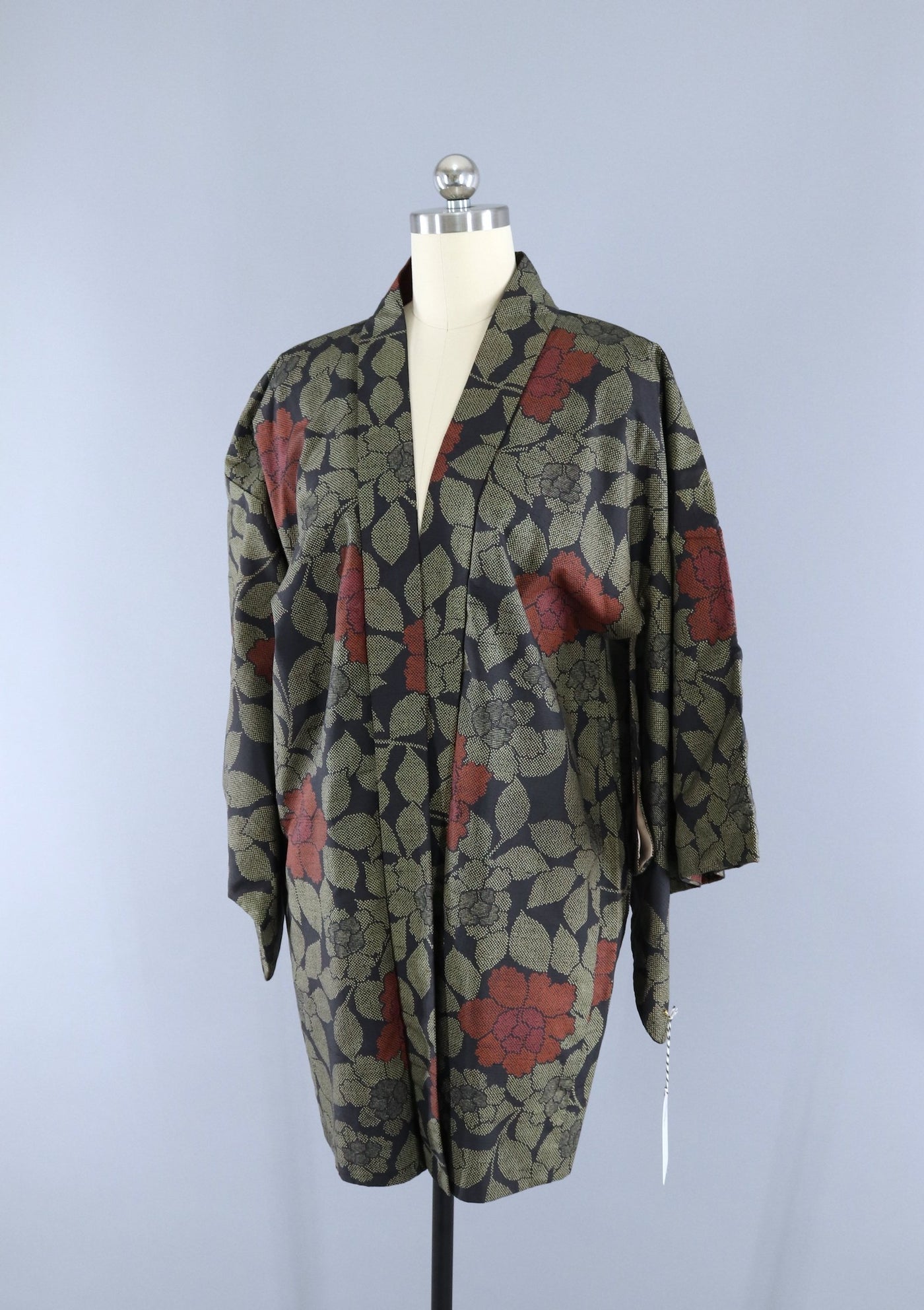 Vintage 1980s Silk Haori Kimono Cardigan Jacket / Black & Khaki Floral ...