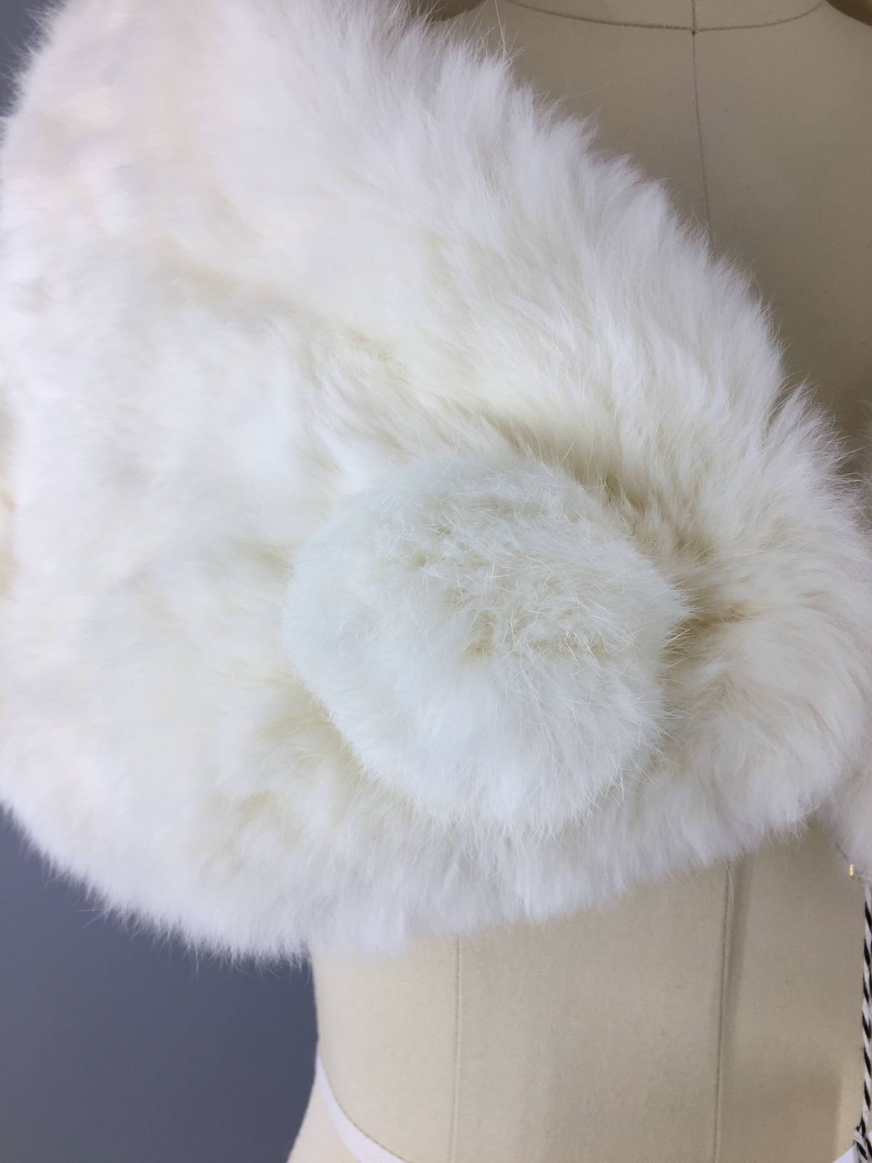 Vintage 1980s White Fur Stole / Rabbit Fur Shrug Wrap – ThisBlueBird