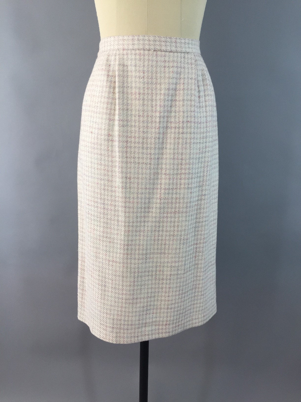 Vintage 1980s  Winter White Houndstooth Wool Pencil Skirt - ThisBlueBird