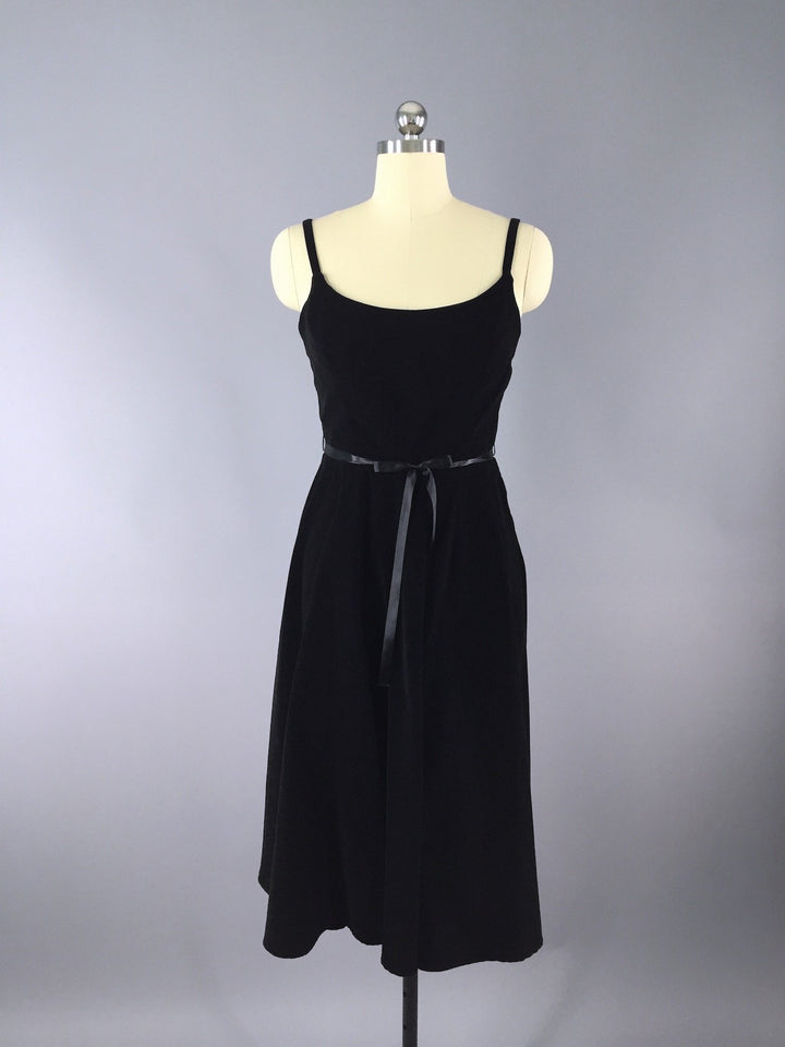 Vintage 80s Dress / Black Velvet - ThisBlueBird