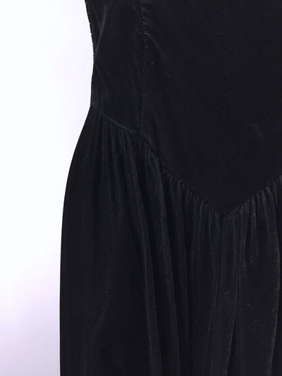 Vintage 80s Dress / Strapless Black Velvet - ThisBlueBird