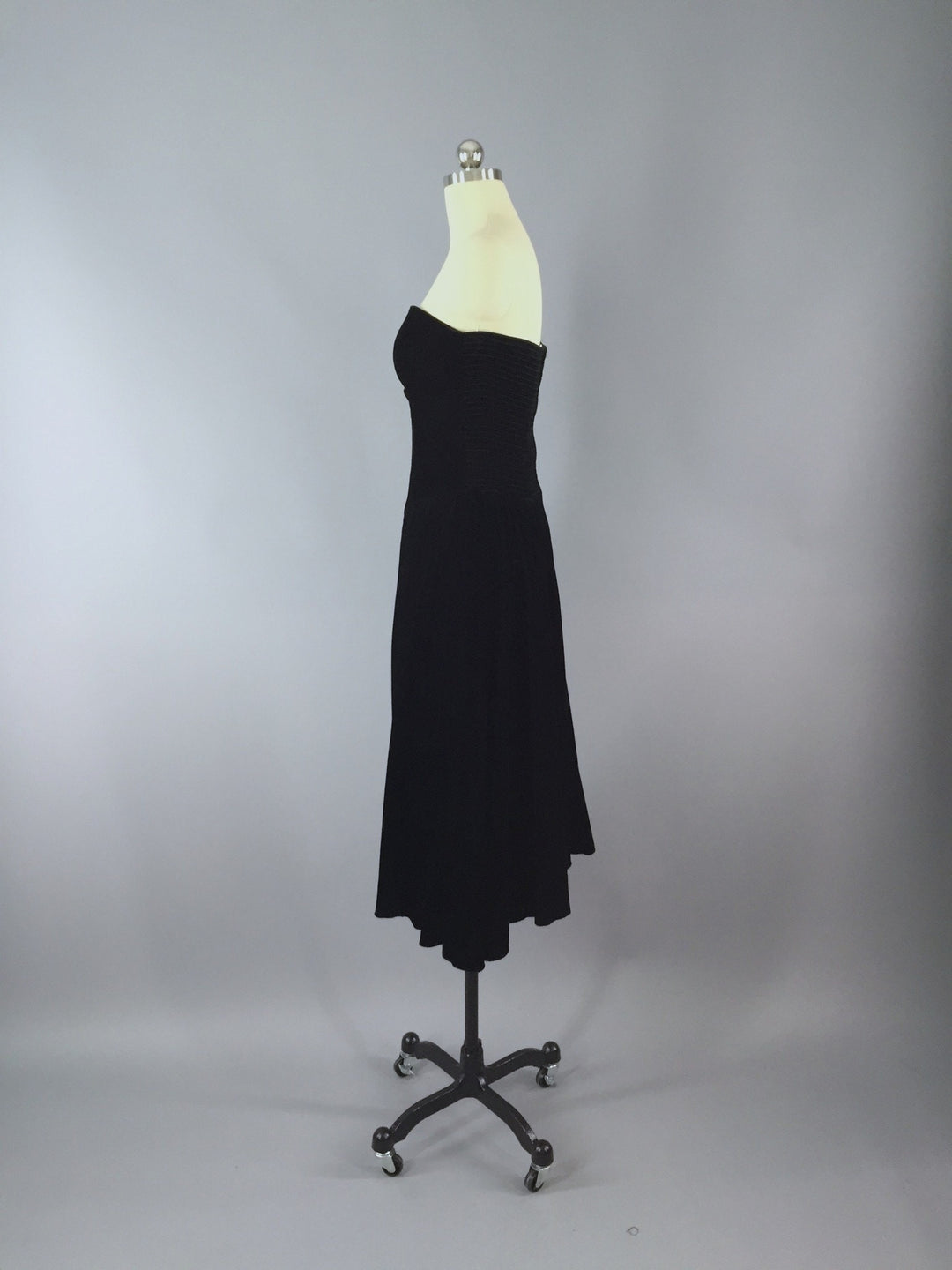 Vintage 80s Dress / Strapless Black Velvet - ThisBlueBird