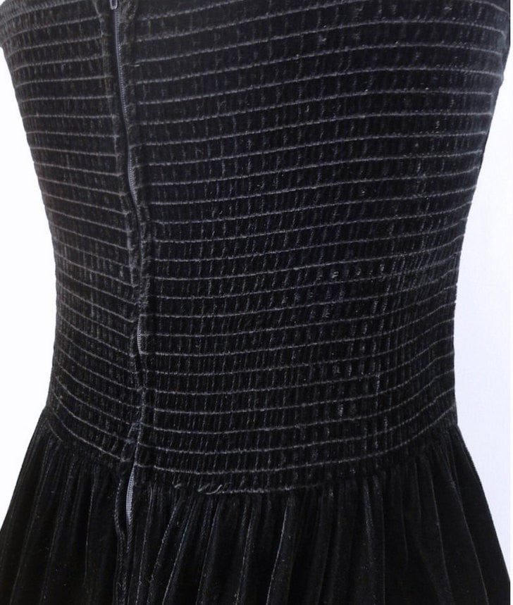 Vintage 80s Dress / Strapless Black Velvet - ThisBlueBird