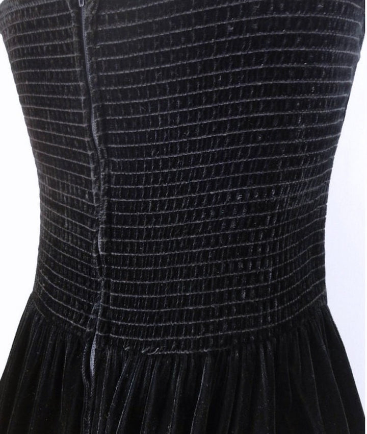 Vintage 80s Dress / Strapless Black Velvet - ThisBlueBird